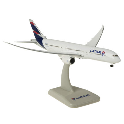 MODEL BOEING B787-9 LATAM 1:400